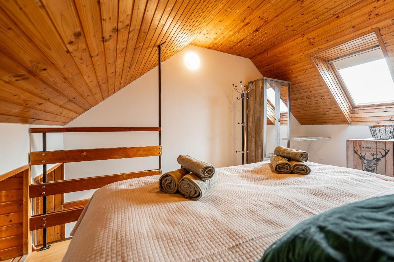 Apartment Mezonet Na Namesti *